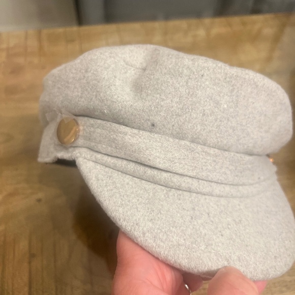 Accessories - newsboy Hat